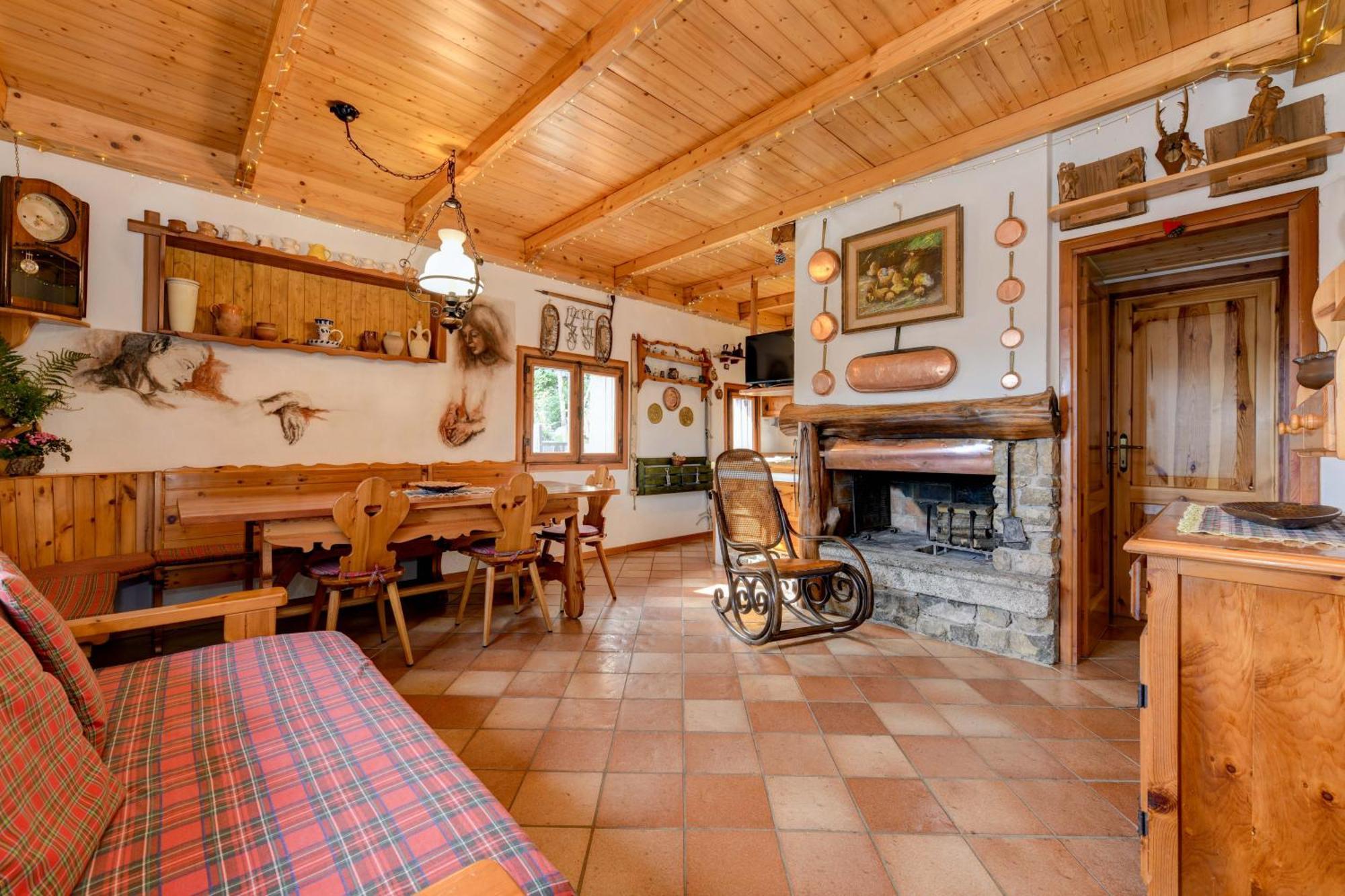 Chalet "Baita Cavacca" Crone Buitenkant foto